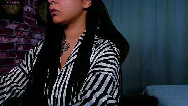 Aisha Goldstein online show from April 15, 2026, 5:47 am