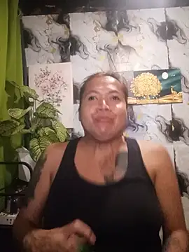 Snapshot of trishacummerts chatting on June 24, 2026, 11:53 am trishacummerts online show from June 24, 2026, 11:53 am