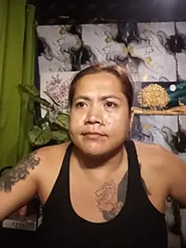 Snapshot of trishacummerts chatting on June 27, 2026, 12:22 pm trishacummerts online show from June 27, 2026, 12:22 pm