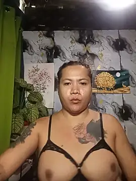 Snapshot of trishacummerts chatting on June 29, 2026, 2:29 am trishacummerts online show from June 29, 2026, 2:29 am