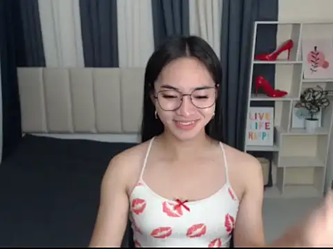 PetiteAsianMarian online show from October 21, 2025, 5:46 pm