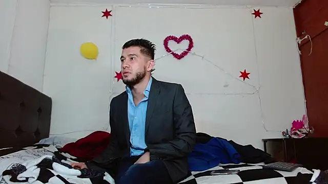 picante70  online show from November 1, 2025, 10:39 am