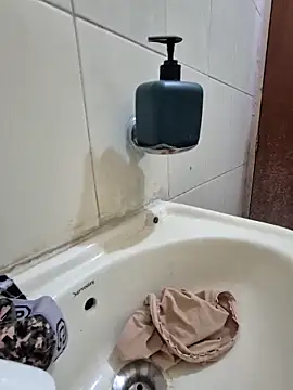 crawlerdrill online show from November 9, 2025, 2:43 am