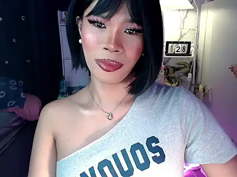 Snapshot of TashaTgirl chatting on June 28, 2026, 10:49 pm TashaTgirl online show from June 28, 2026, 10:49 pm