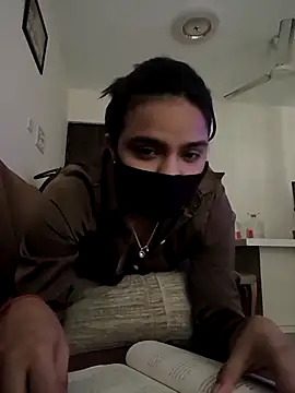 radhika4445 online show from March 14, 2026, 5:57 am