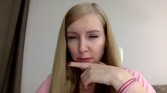 Snapshot of Neralith chatting on June 1, 2026, 6:53 pm Neralith online show from June 1, 2026, 6:53 pm