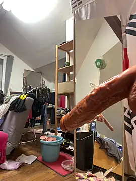 culotteclate online show from December 5, 2025, 1:03 am