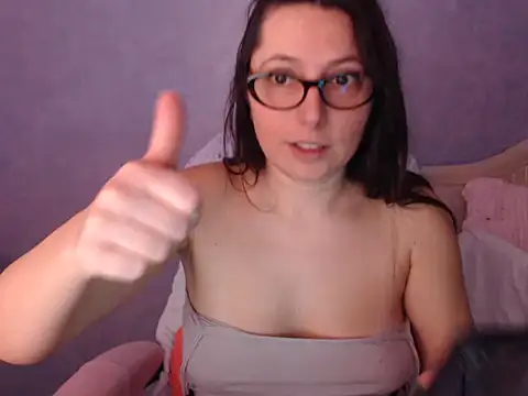 LuckyLisa23 online show from March 19, 2026, 11:09 pm