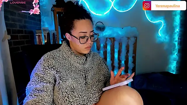 Lizz martins online show from November 28, 2025, 2:03 am