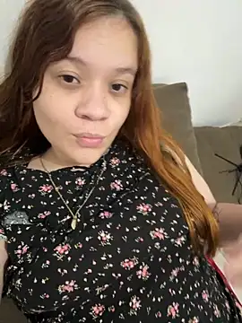 ruivinhadancer online show from June 21, 2026, 5:10 am