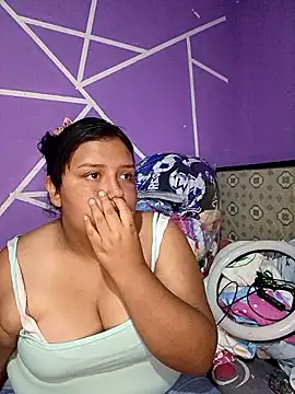 Snapshot of natt-bigass chatting on June 15, 2026, 12:57 am natt-bigass online show from June 15, 2026, 12:57 am