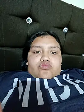 natt-bigass online show from August 2, 2026, 11:30 am
