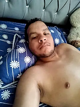 Snapshot of cristian_maln1 chatting on March 10, 2026, 11:59 am cristian maln1 online show from March 10, 2026, 11:59 am