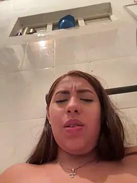 Emily Joee online show from October 23, 2025, 3:39 am