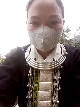 nat-tri online show from November 12, 2025, 10:04 am