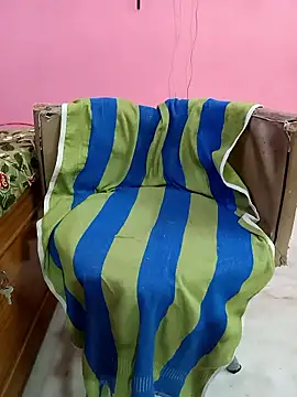 Hot-ranisa online show from March 23, 2026, 5:17 pm