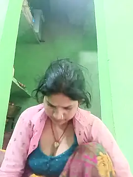 Karishma cute online show from November 21, 2025, 3:16 am