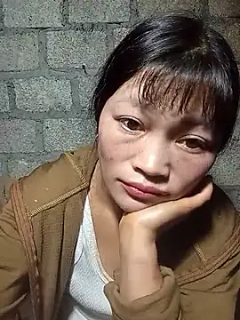 siusiu-00 online show from November 9, 2025, 12:53 am