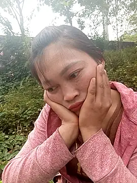 siusiu-00 online show from April 18, 2026, 5:11 am