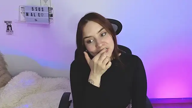 Emily Lindey online show from February 21, 2026, 9:10 am