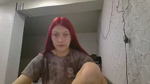 Snapshot of luna_tt chatting on March 19, 2026, 4:33 pm luna tt online show from March 19, 2026, 4:33 pm