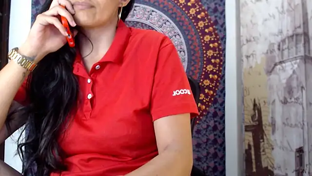 Lucyy Naugthy online show from February 17, 2026, 1:35 am