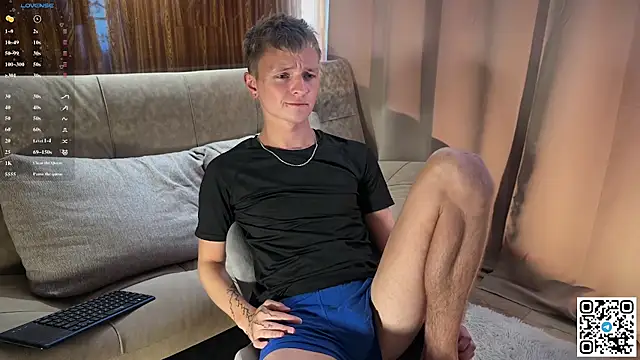 Snapshot of Logan_mett chatting on June 26, 2026, 11:25 am Logan mett online show from June 26, 2026, 11:25 am
