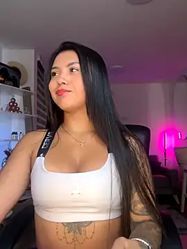 shanabellucy online show from December 13, 2025, 9:31 pm