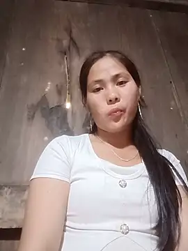 Snapshot of Lyssa-a chatting on May 20, 2026, 9:59 am Lyssa-a online show from May 20, 2026, 9:59 am