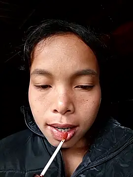 Nguyet2k4 online show from October 21, 2025, 2:01 am