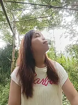 Nguyet2k4 online show from July 18, 2026, 12:37 am
