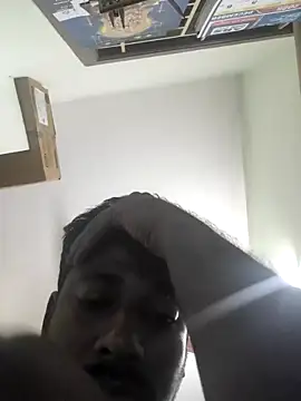 Vickyins480000 online show from December 1, 2025, 4:01 pm