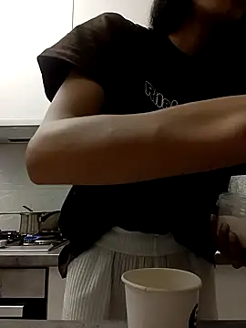 ReneeVoss online show from February 3, 2026, 4:10 am