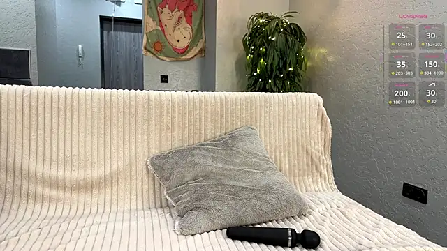 StephnieRecuparo online show from February 27, 2026, 3:34 pm