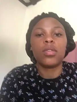 Bubbles156 online show from February 5, 2026, 9:36 am