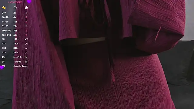 Erosyne online show from February 18, 2026, 6:26 pm