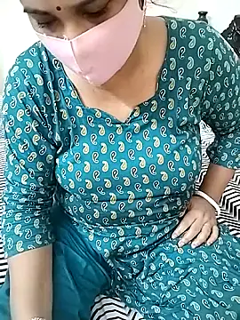 Hot Boude online show from October 26, 2025, 6:41 am