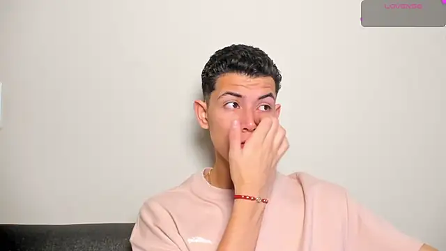 Snapshot of FireGuy_99 chatting on December 16, 2025, 12:43 pm FireGuy 99 online show from December 16, 2025, 12:43 pm