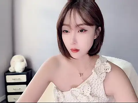 Snapshot of Monica7 chatting on November 3, 2025, 12:46 am Monica7 online show from November 3, 2025, 12:46 am