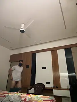 Notme 09 online show from March 17, 2026, 7:28 pm