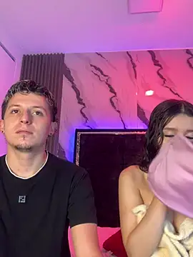 SsexCouplee online show from April 10, 2026, 11:37 am