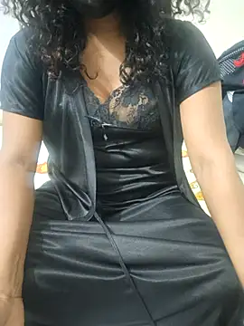 YOURS STUTI online show from November 4, 2025, 12:04 pm