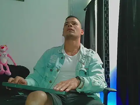 DaamonSlader  online show from February 25, 2026, 9:02 pm