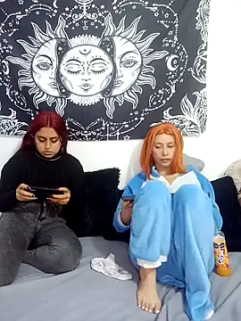 abby n emily online show from November 14, 2025, 12:26 pm