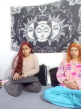 abby n emily online show from November 20, 2025, 12:27 pm