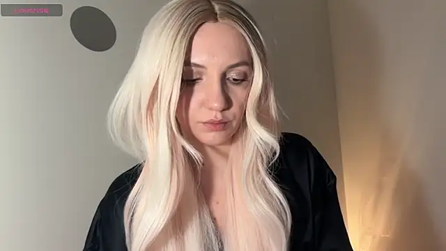 cute cake online show from January 8, 2026, 3:14 pm