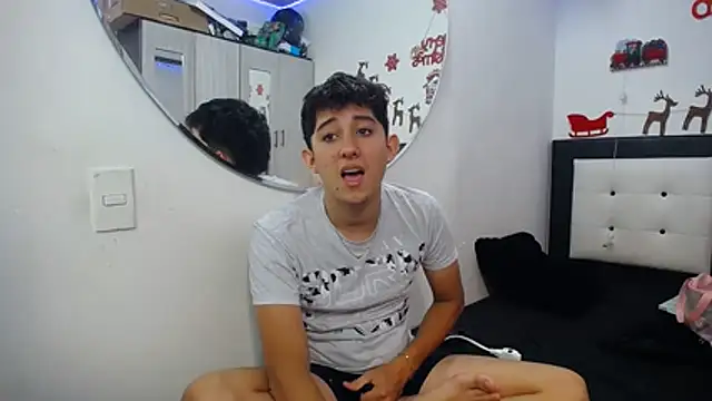 Dravith Valery online show from December 18, 2025, 10:10 am