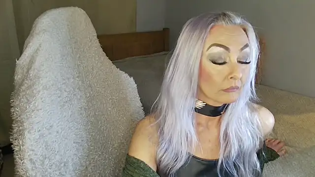 TheOGMiaMystique online show from February 21, 2026, 5:47 pm