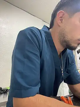 Leonardmoppet online show from November 9, 2025, 8:51 pm