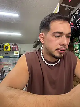 Leonardmoppet online show from November 16, 2025, 9:20 pm